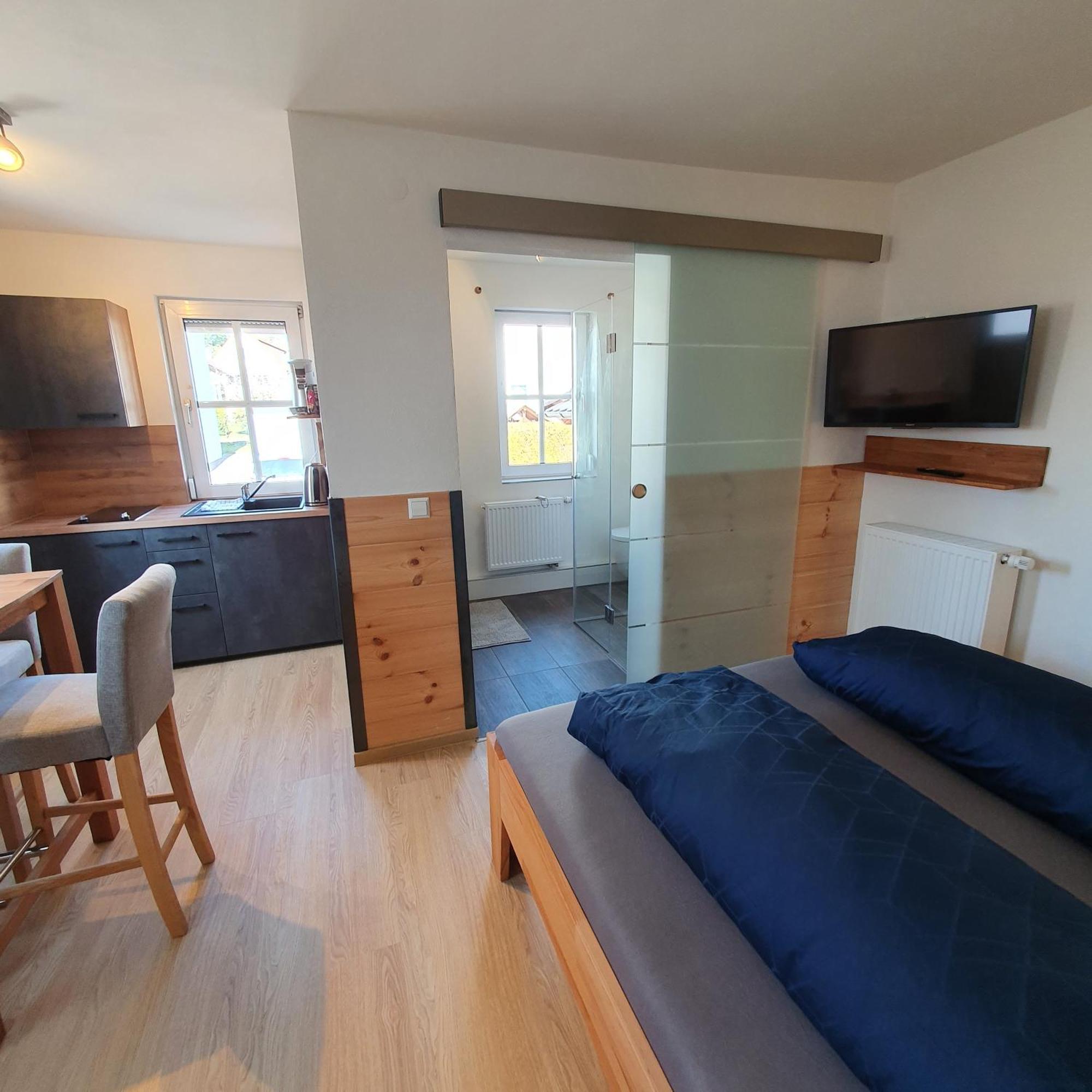 Alte Backstube - Ferienwohnung Huettenstube Und Ferienzimmer Auszeit Erkenbrechtsweiler Zewnętrze zdjęcie