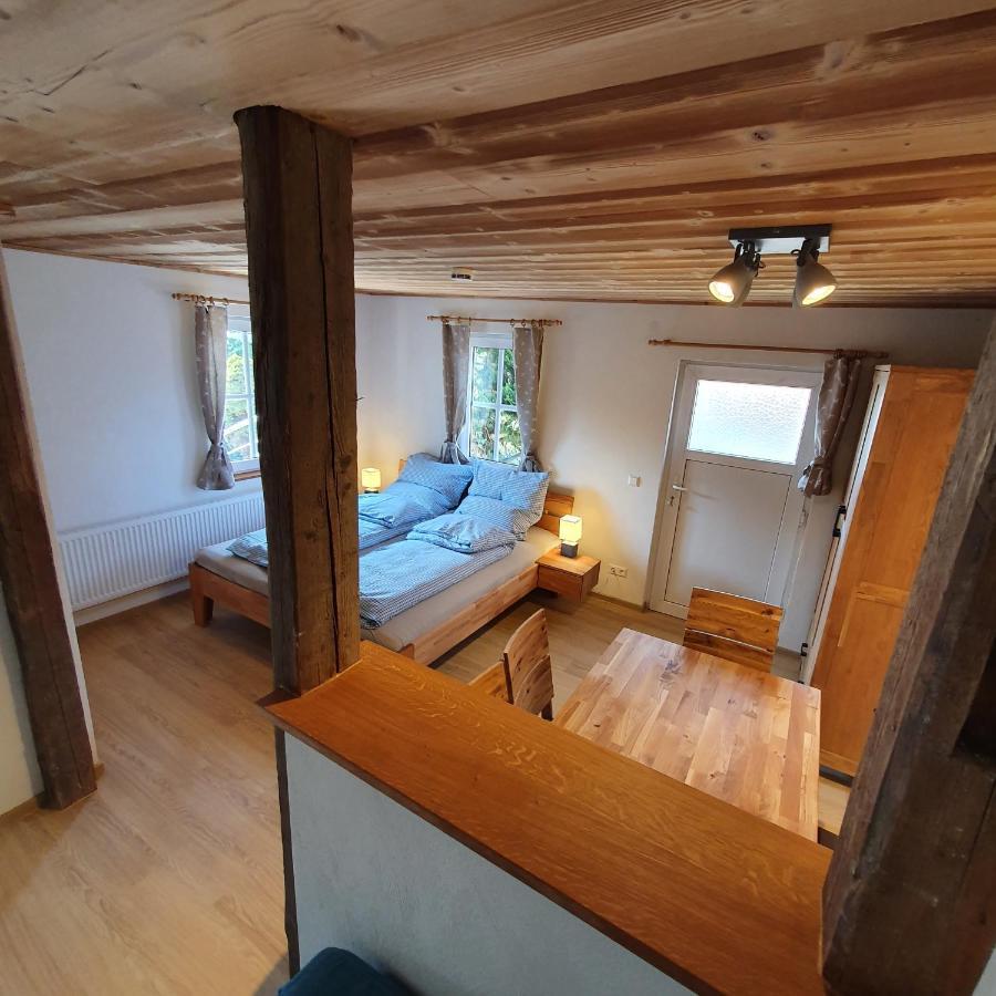 Alte Backstube - Ferienwohnung Huettenstube Und Ferienzimmer Auszeit Erkenbrechtsweiler Zewnętrze zdjęcie