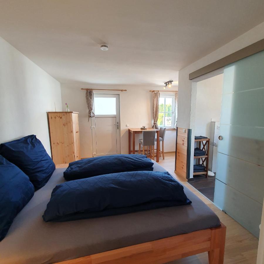 Alte Backstube - Ferienwohnung Huettenstube Und Ferienzimmer Auszeit Erkenbrechtsweiler Zewnętrze zdjęcie